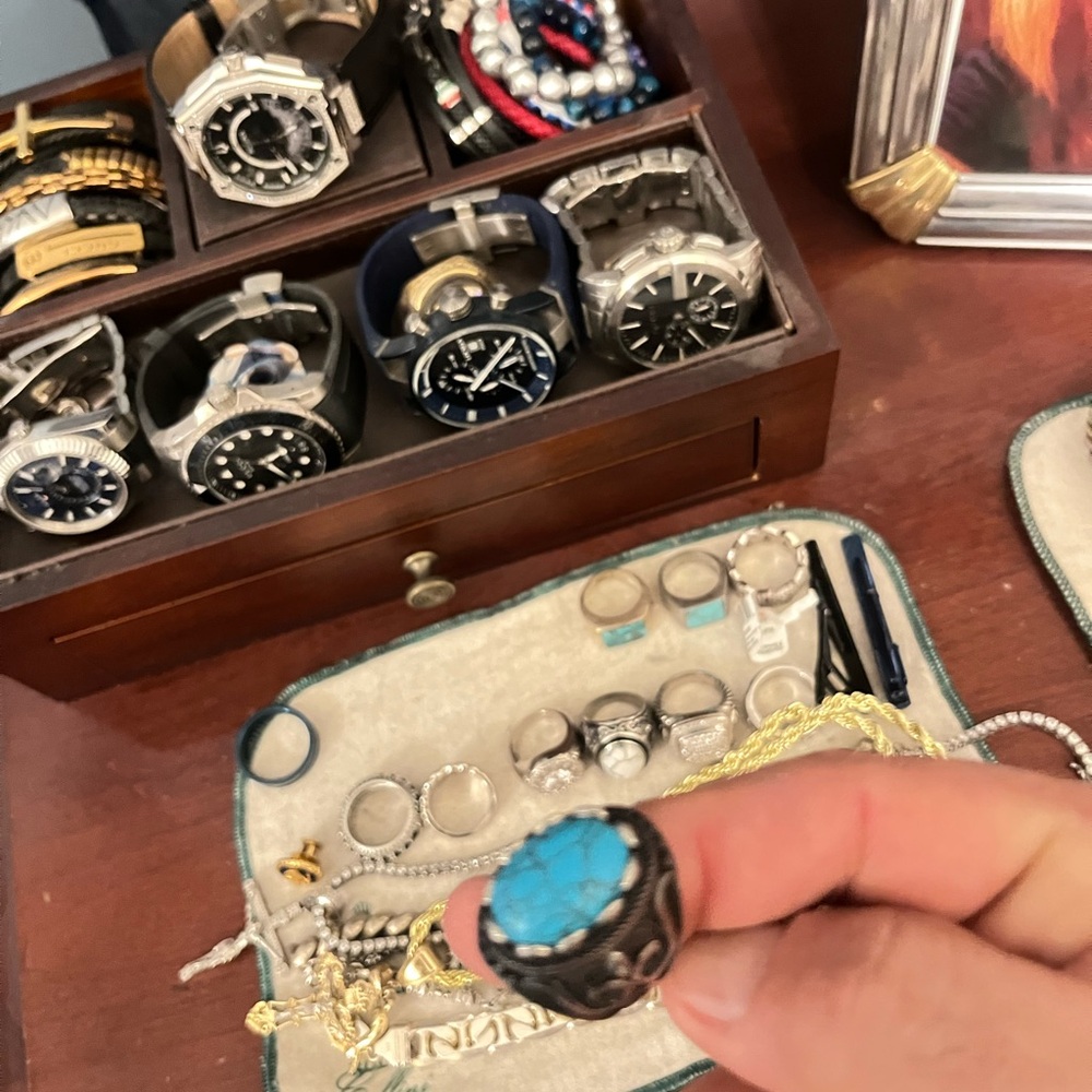 New Men's Sterling Silver and Turquoise Ring the fitting size is 8.5, 9.5! Nice!